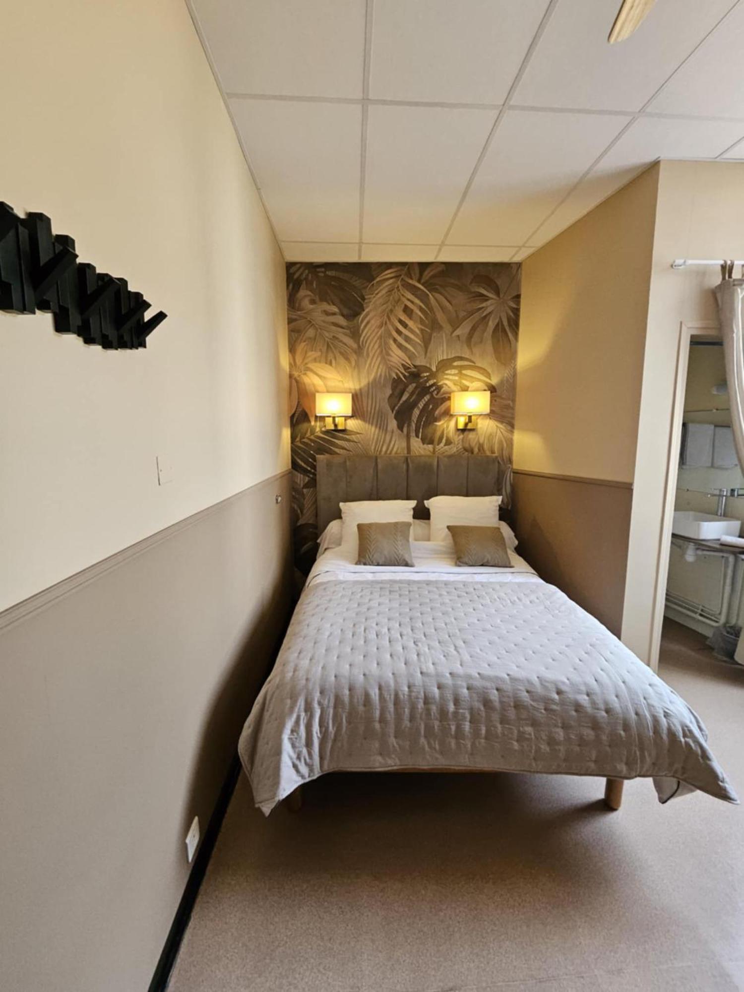 Coco Marco Hotel 니옹 외부 사진