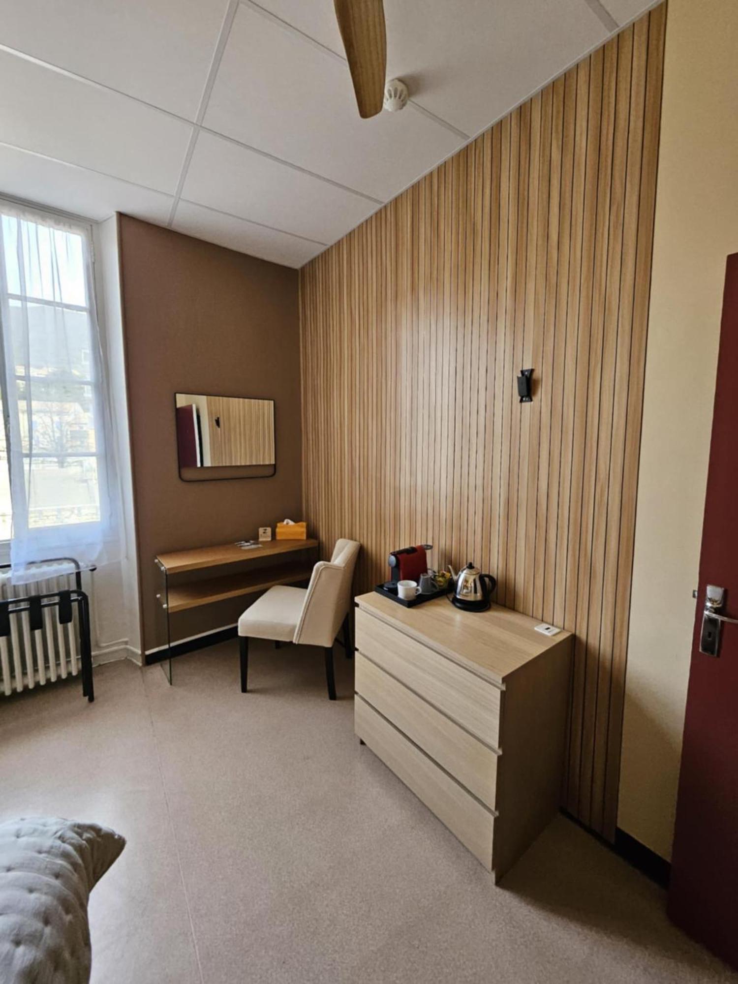 Coco Marco Hotel 니옹 외부 사진