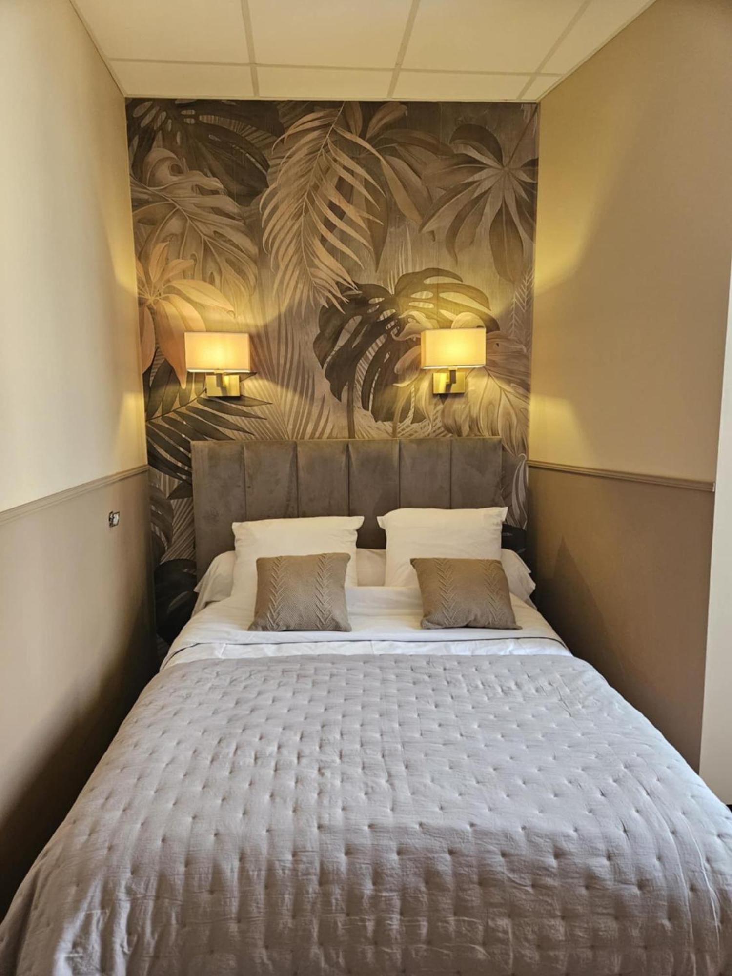 Coco Marco Hotel 니옹 외부 사진